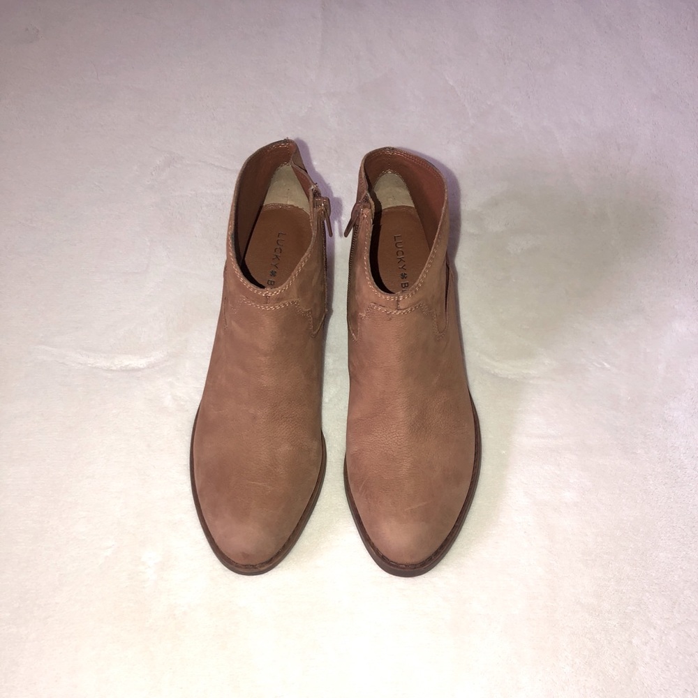 Brand New Lucky Brand Eller Toffee Suede Ankle Bootie